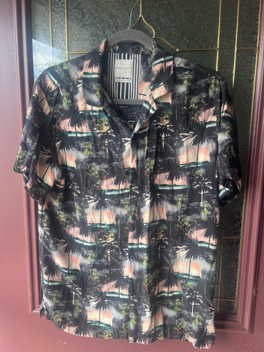 Denim & Flower Black Tropical Palm Print Short-Sleeve Button-Down